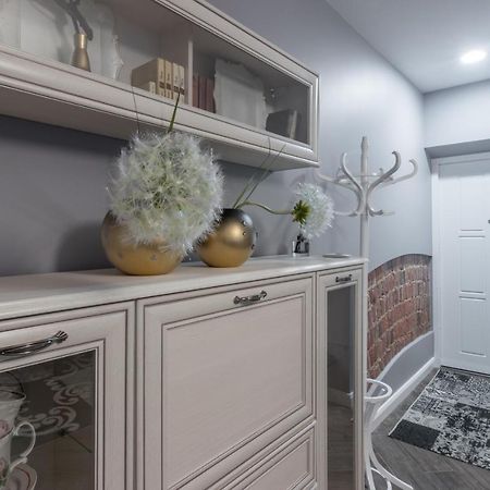 Dandelion Apartment In The Heart Of Kaunas Luaran gambar